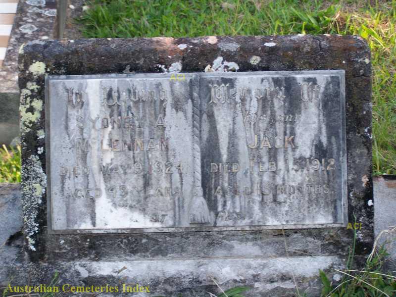 Photo of headstones/Sydney A McLennan d1924 hdstn Bendolba cem